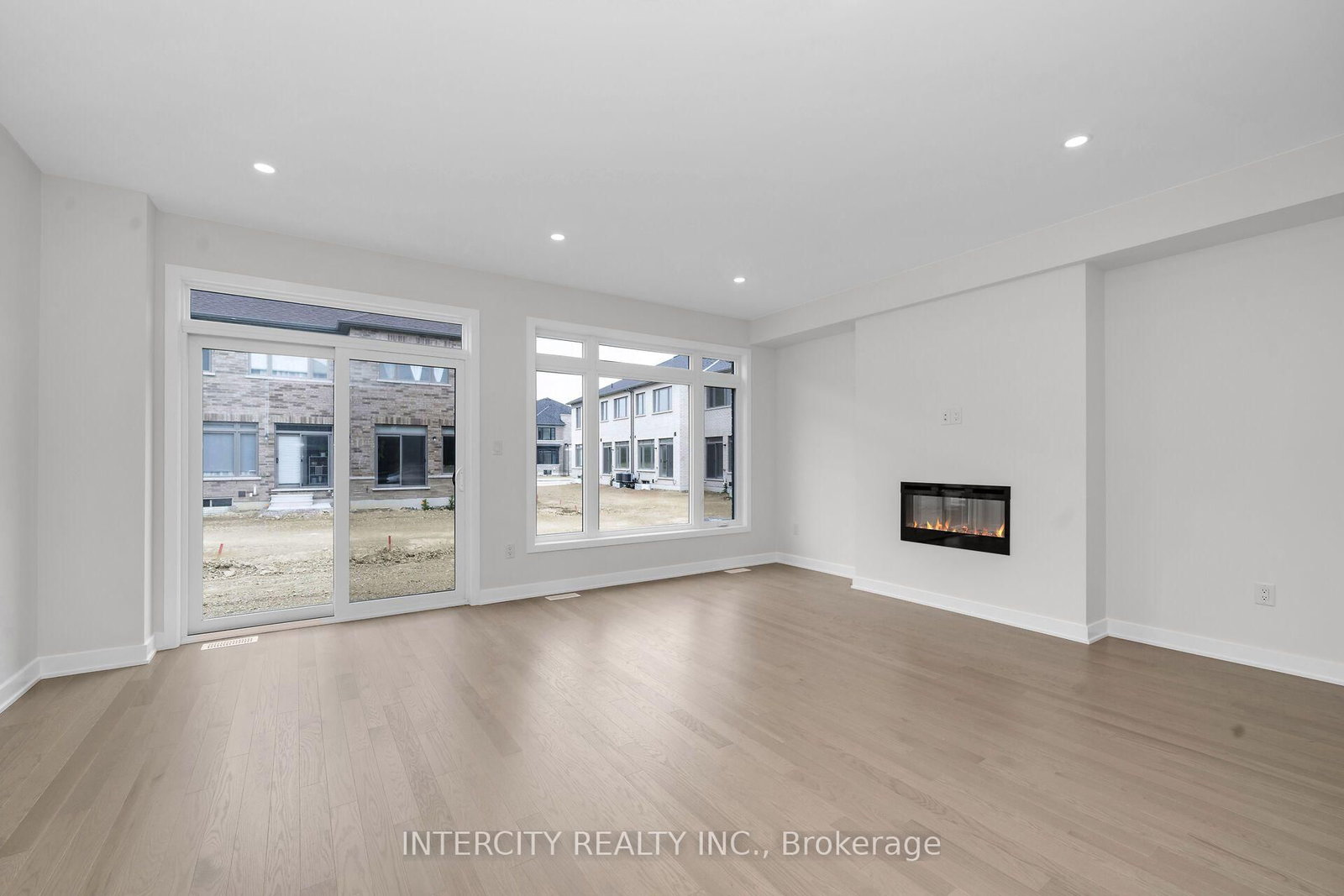 630 Glasgow Road • #19-103 • Caledon, ON photo 11