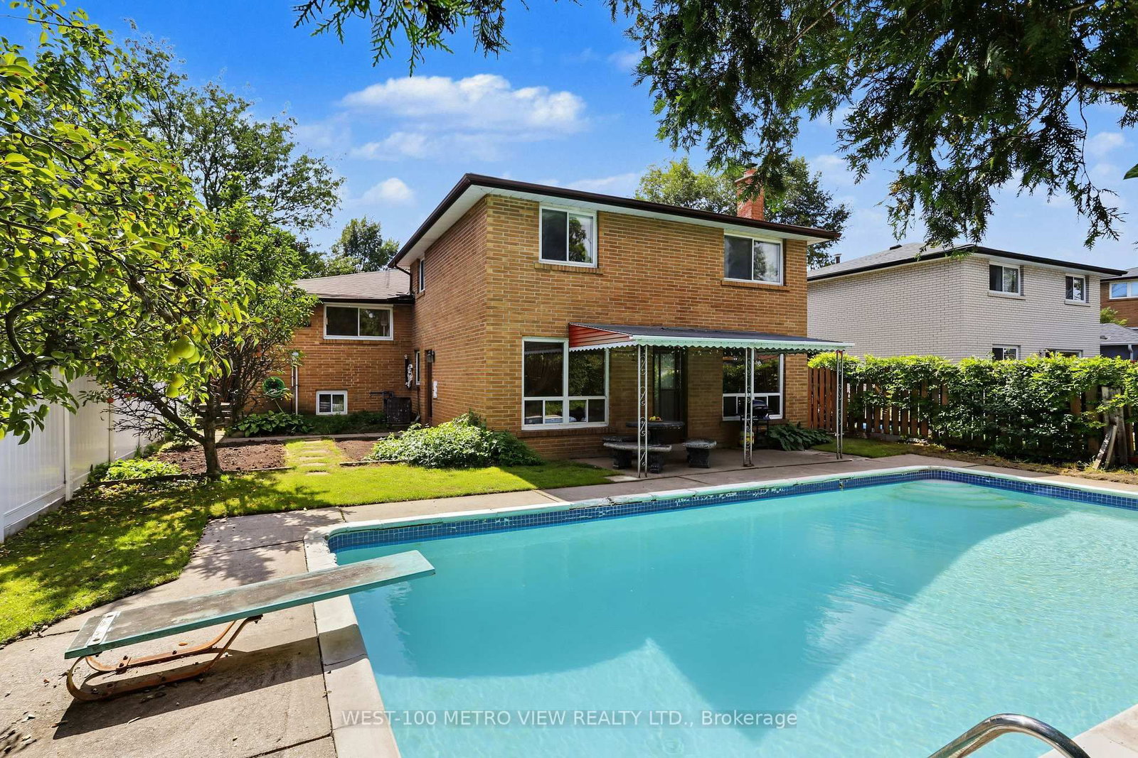 2163 Asta Drive • Mississauga, ON photo 5