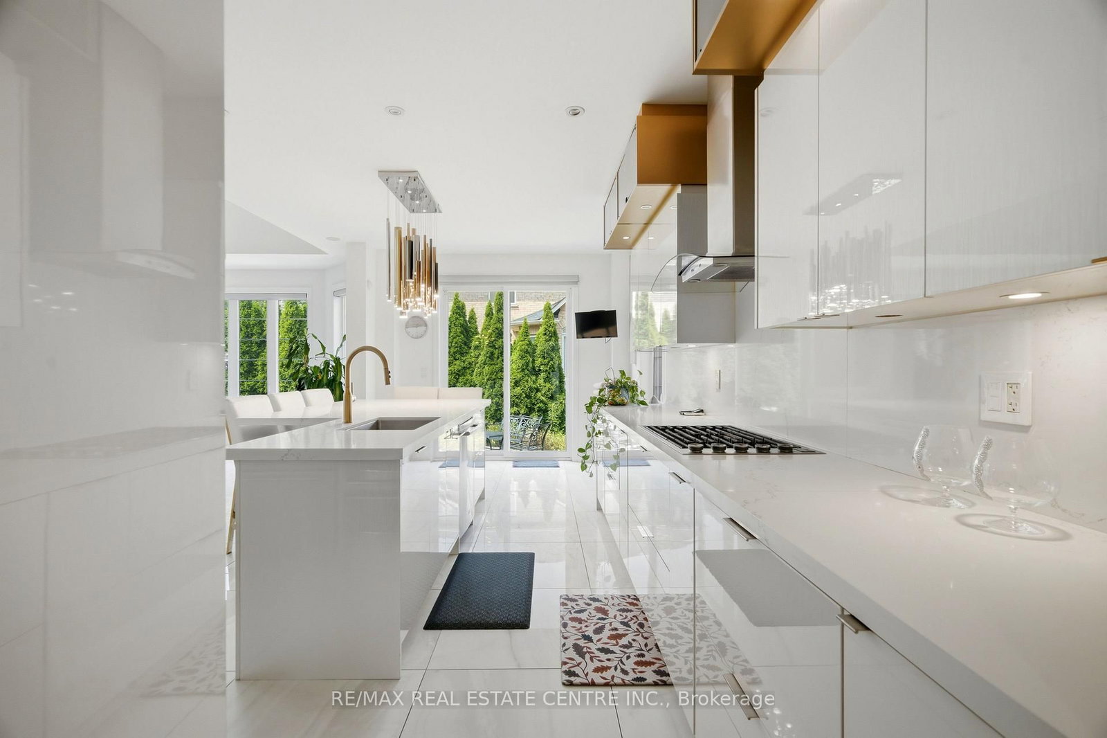 567 Bridgeview Road • Oakville, ON photo 13