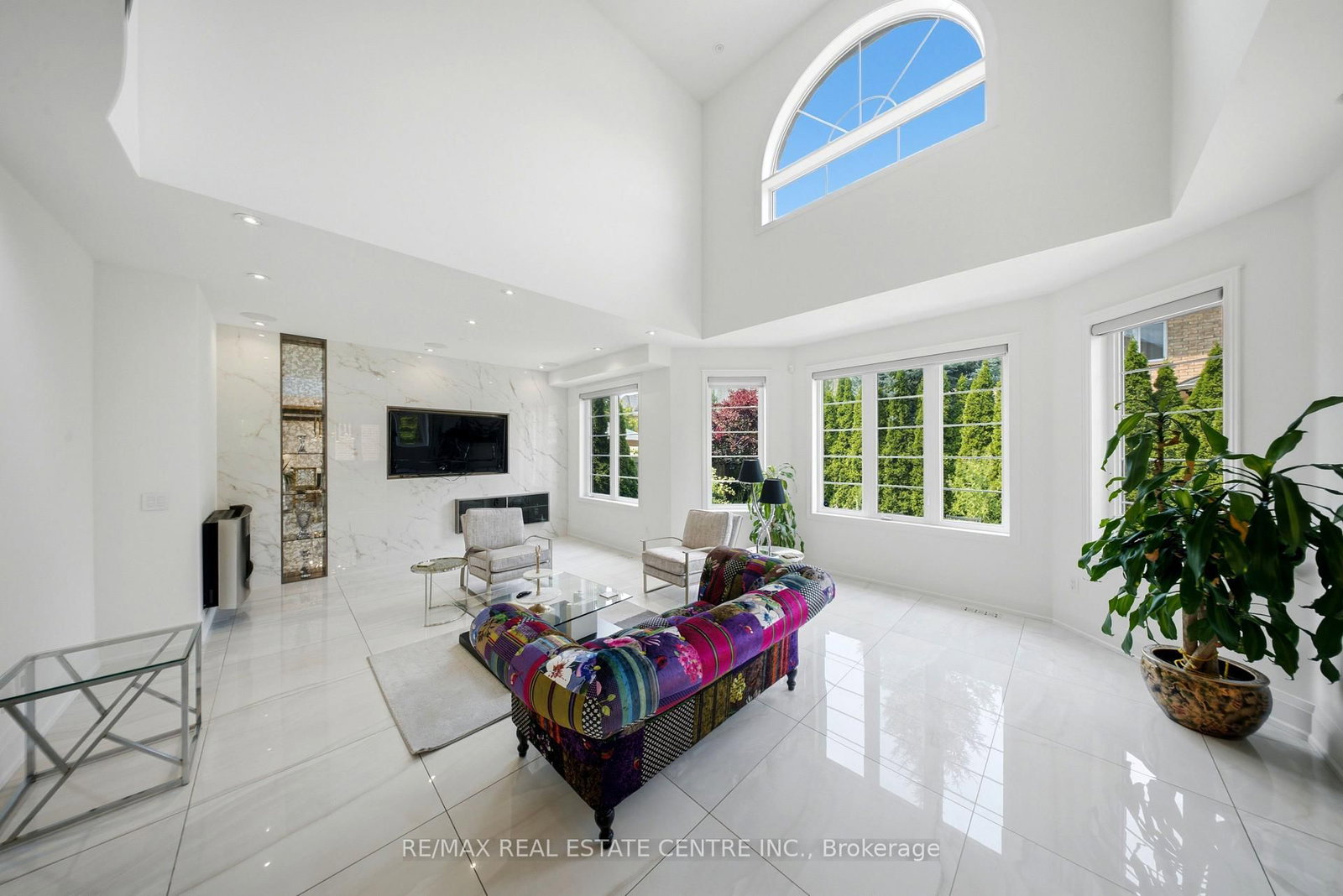 567 Bridgeview Road • Oakville, ON photo 18