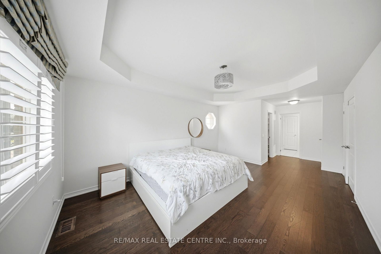 567 Bridgeview Road • Oakville, ON photo 25