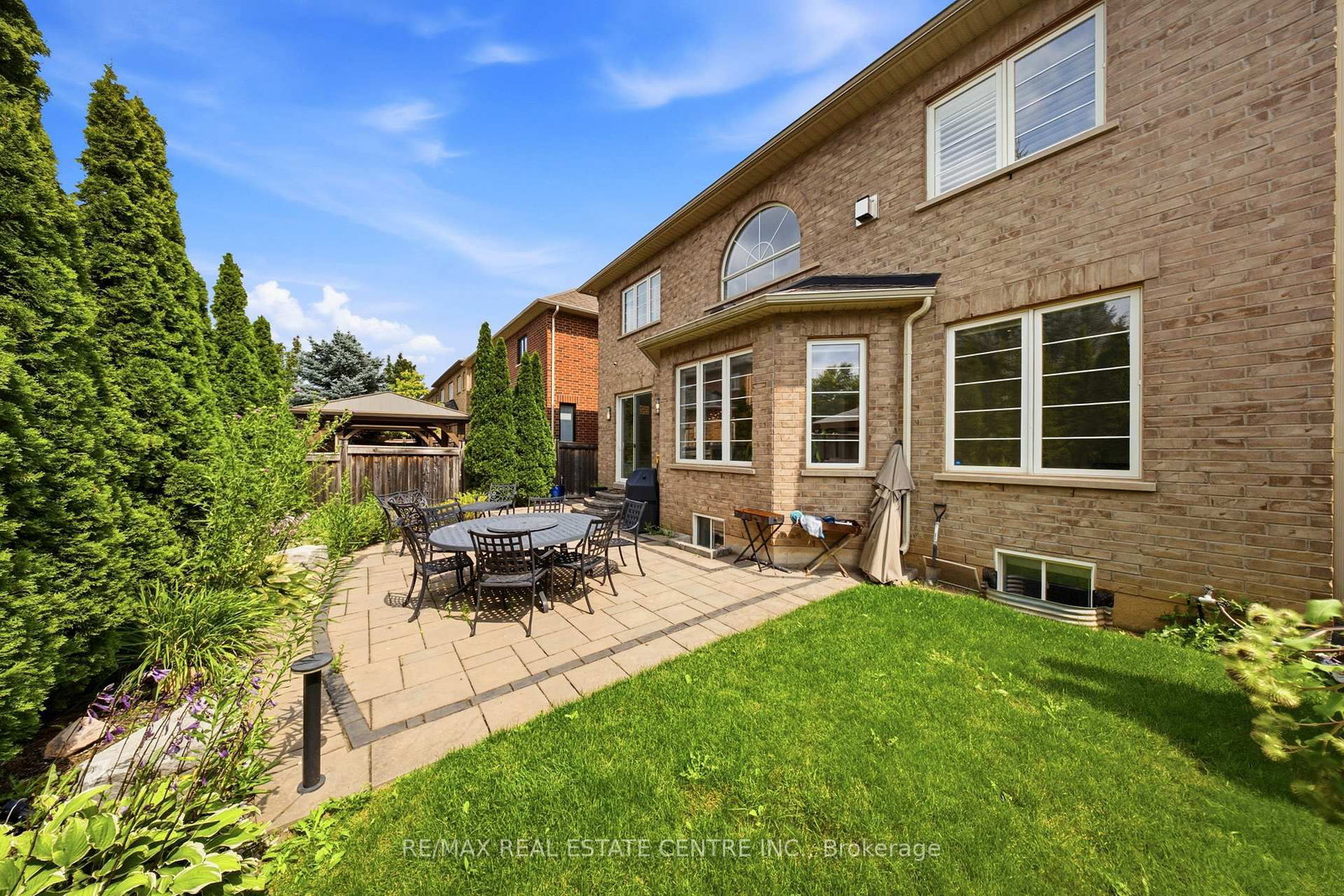 567 Bridgeview Road • Oakville, ON photo 46