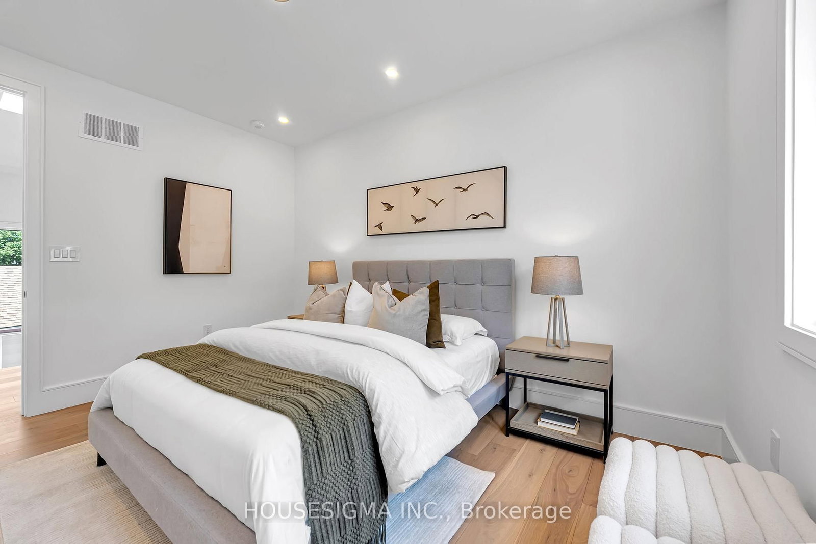 357 Glen Park Avenue • Toronto, ON photo 28