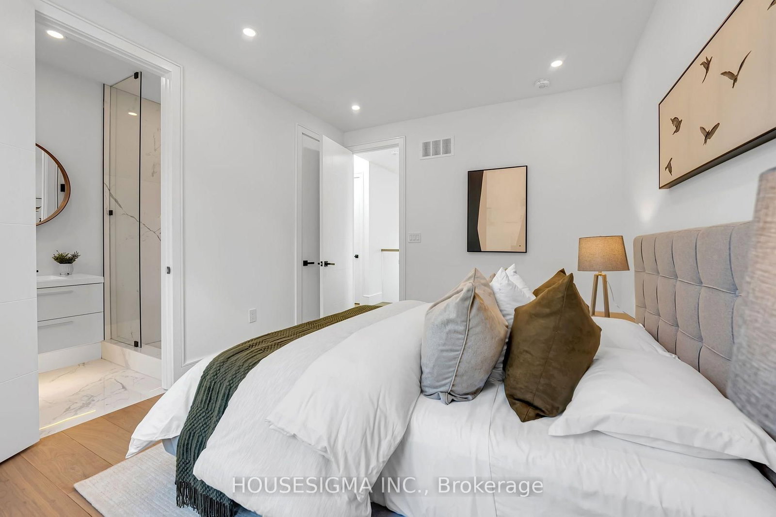 357 Glen Park Avenue • Toronto, ON photo 29