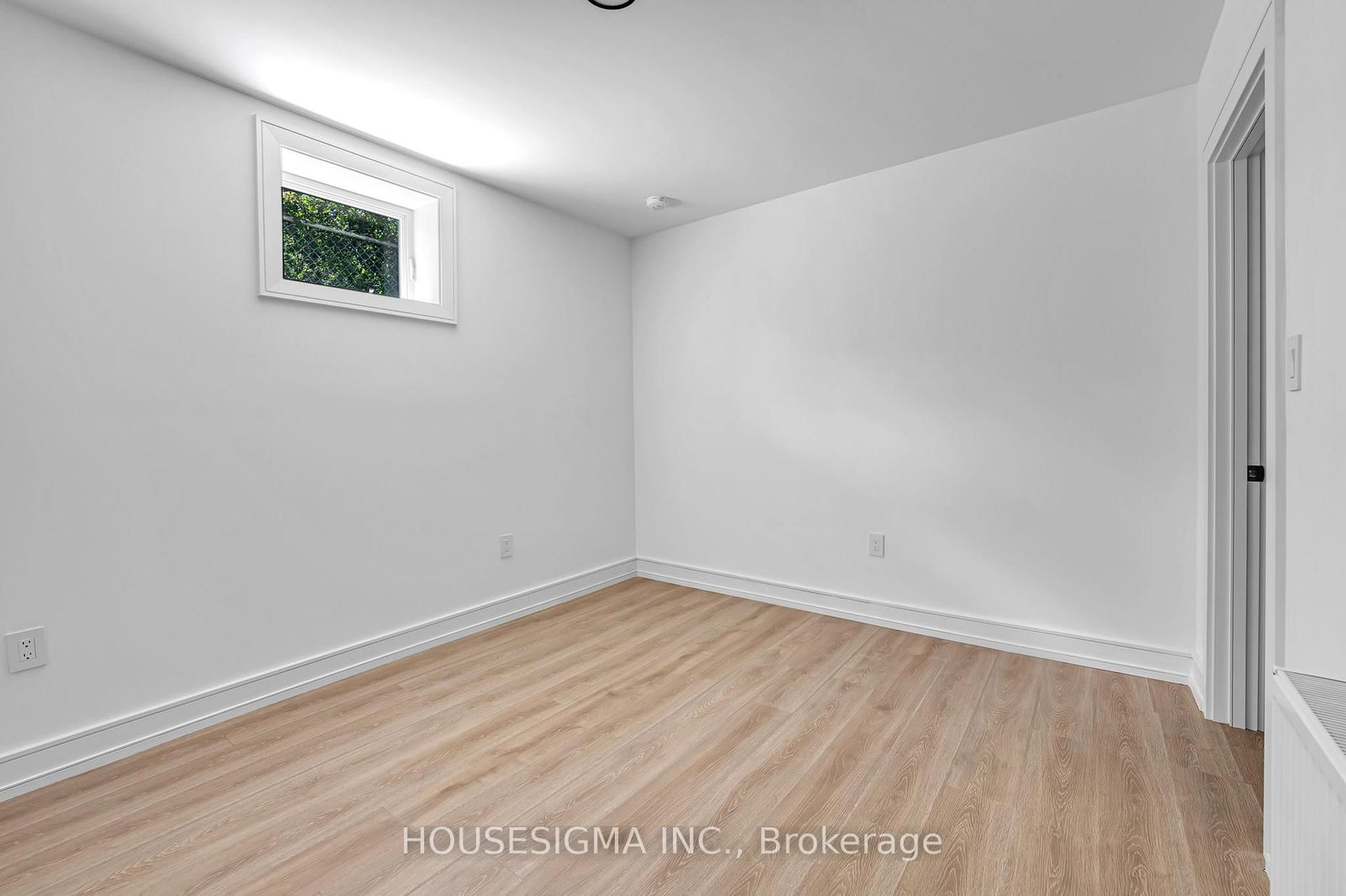 357 Glen Park Avenue • Toronto, ON photo 46