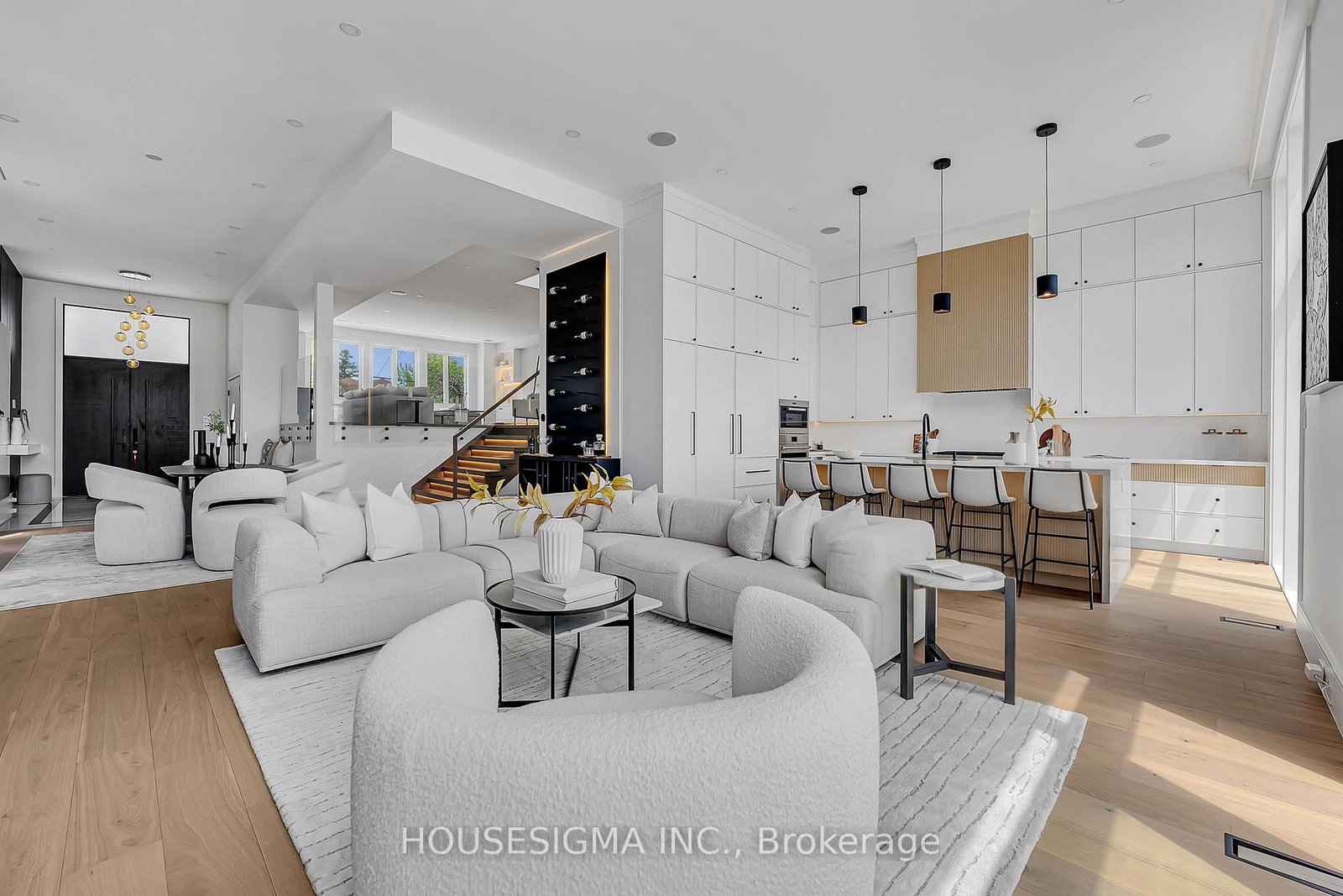 357 Glen Park Avenue • Toronto, ON photo 9