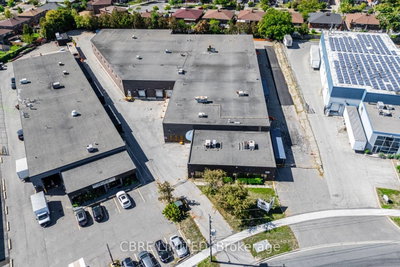 Industrial for sale at 176 Milvan Drive, Toronto, Ontario, M9L 1Z9 - Humber Summit - MLS: W13756934
