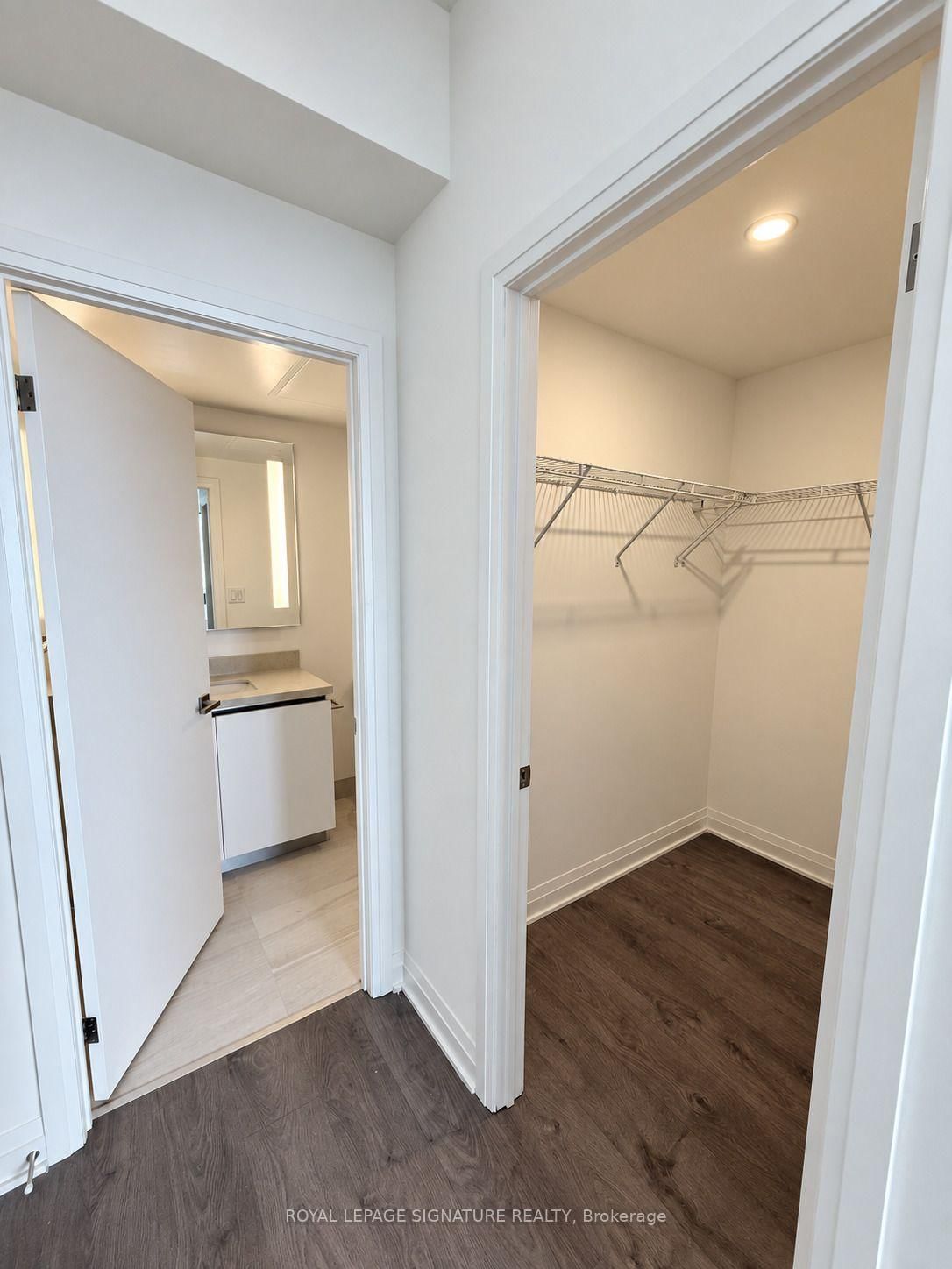 3804-4015 The Exchange, Mississauga, view 10