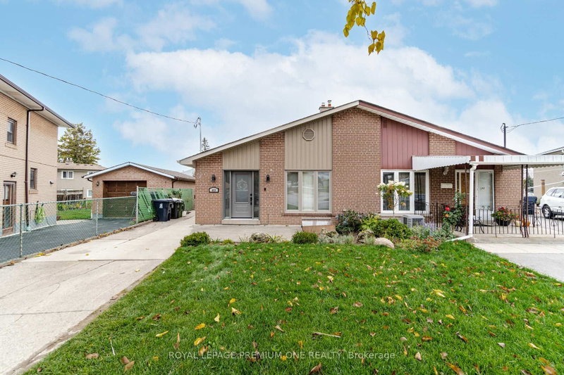 49 Gulfstream Road E