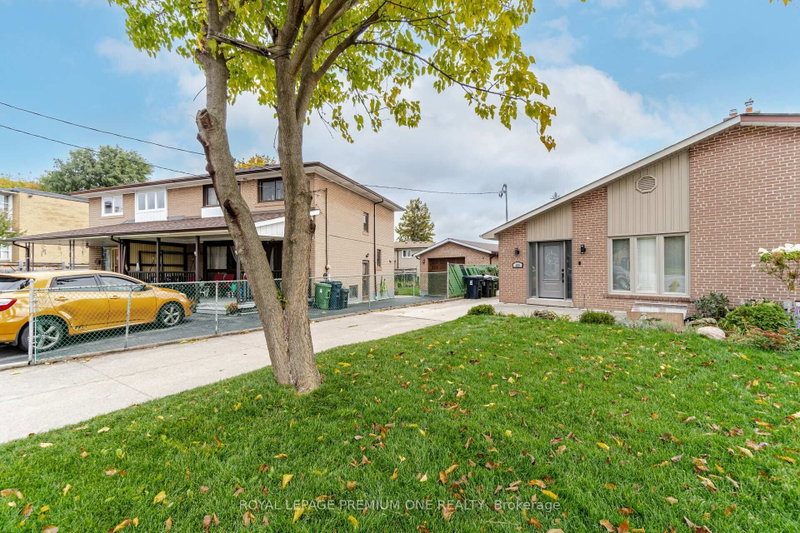 49 Gulfstream Road E