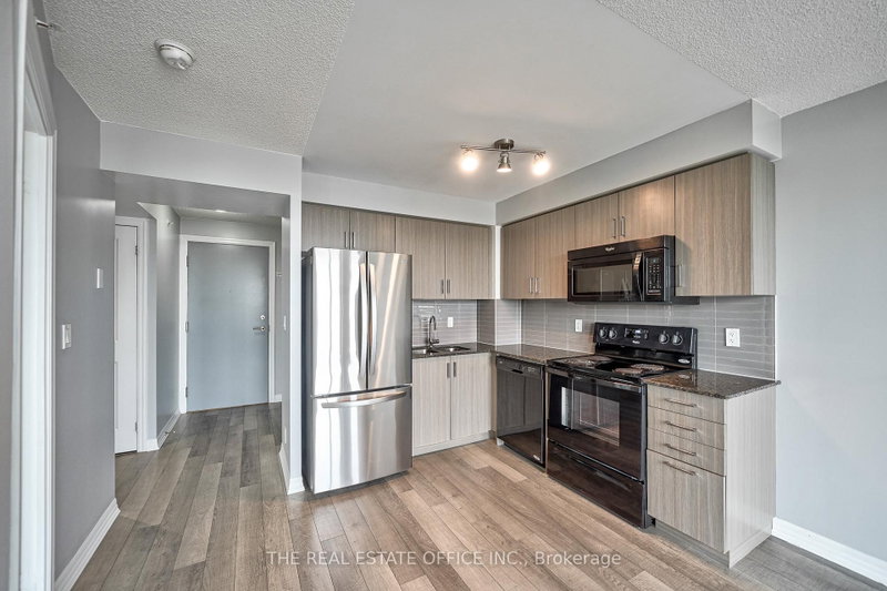 715 - 80 Esther Lorrie Drive