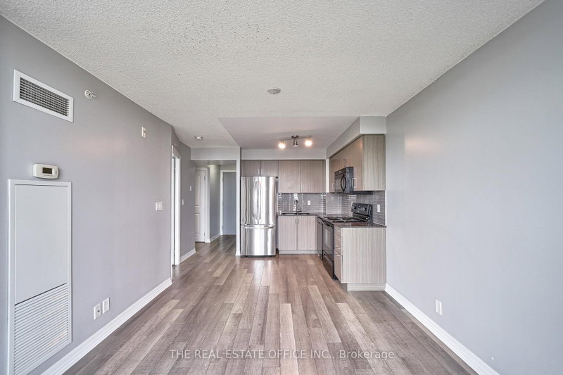 715 - 80 Esther Lorrie Drive