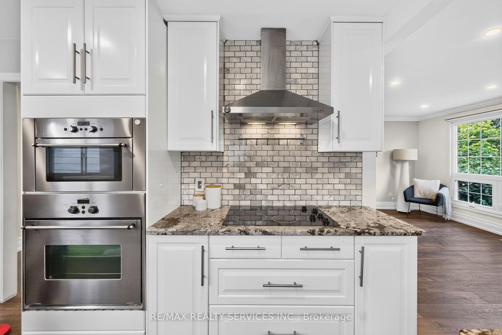 3469 Caplan Crescent • Burlington, ON photo 15
