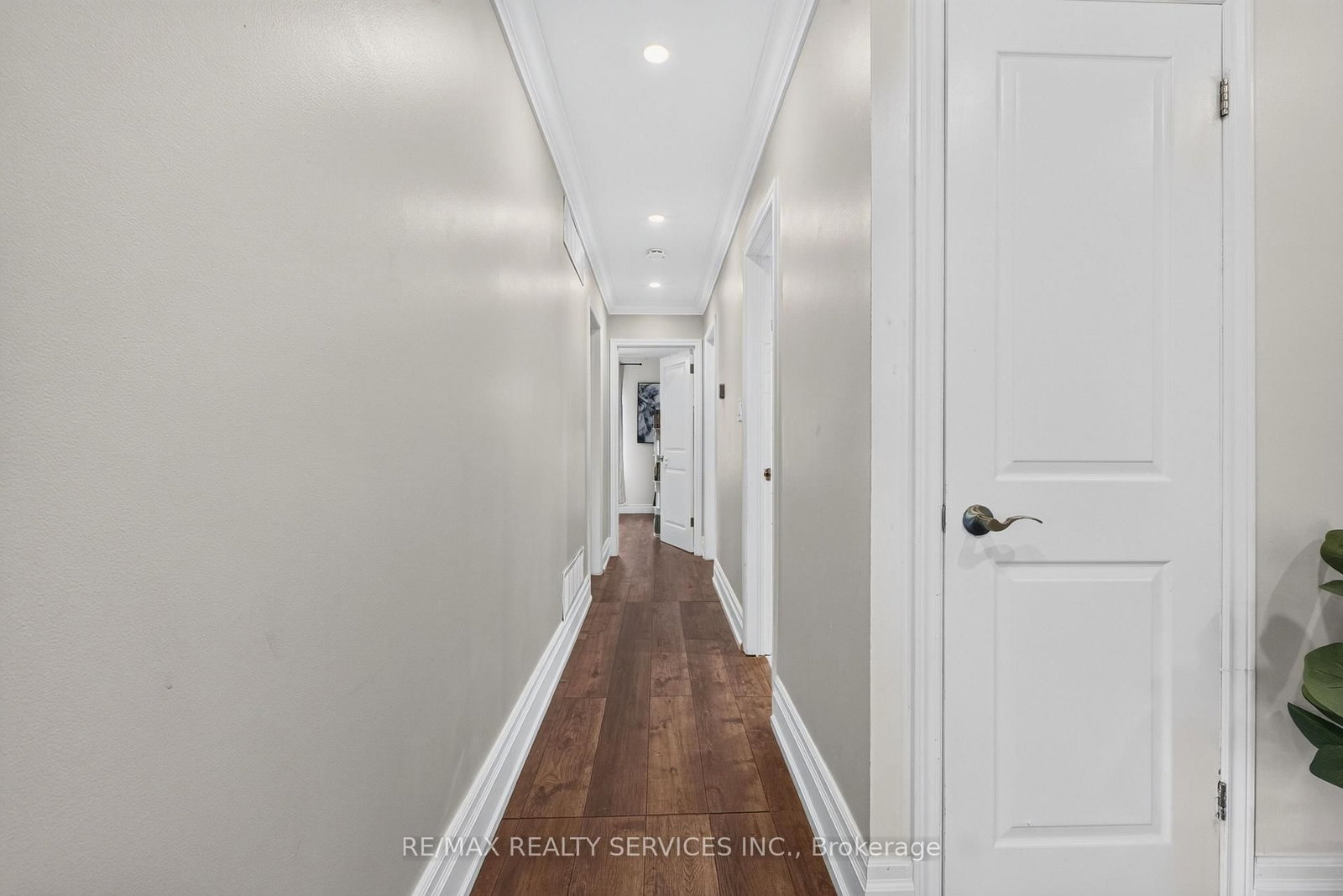 3469 Caplan Crescent • Burlington, ON photo 17