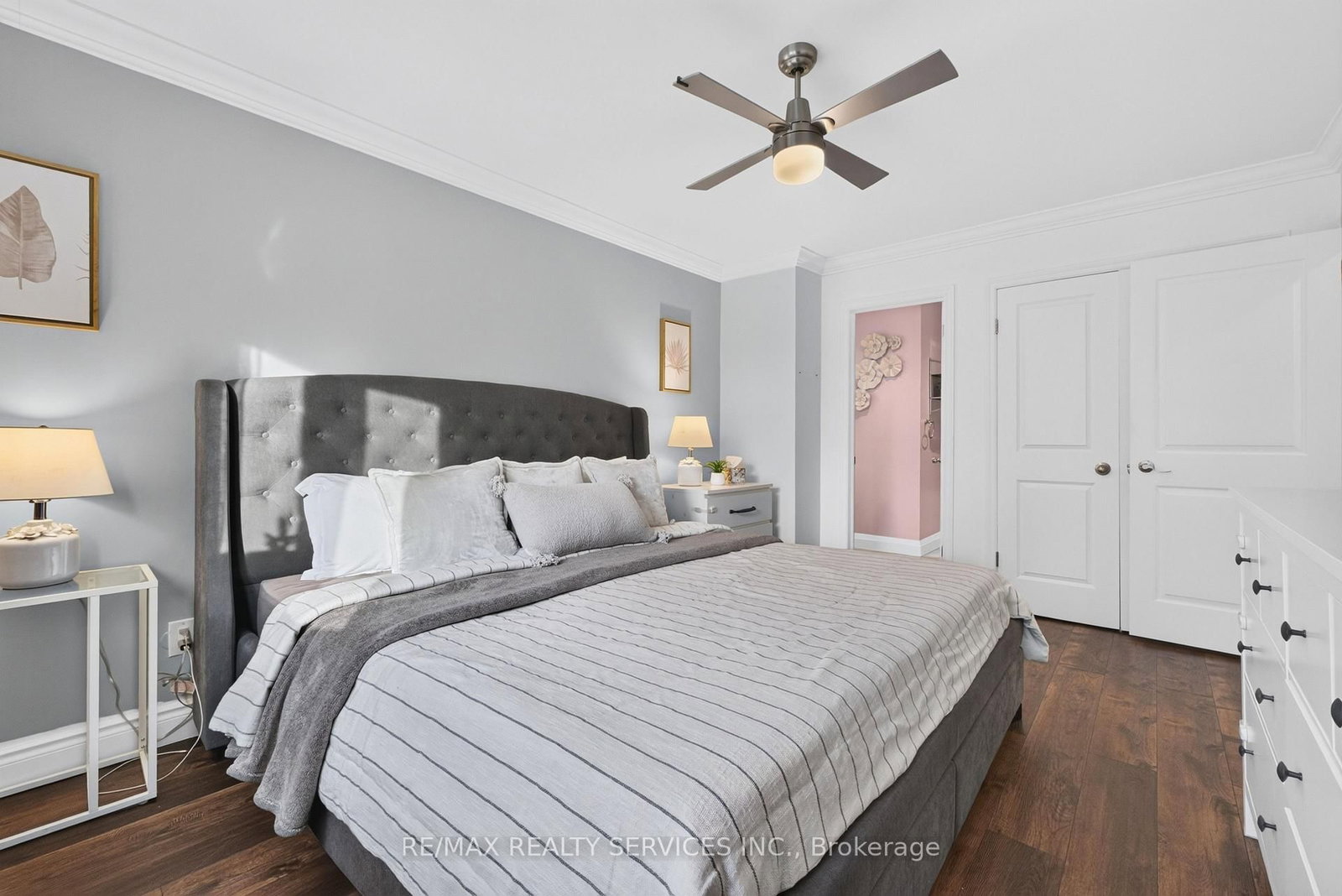 3469 Caplan Crescent • Burlington, ON photo 18