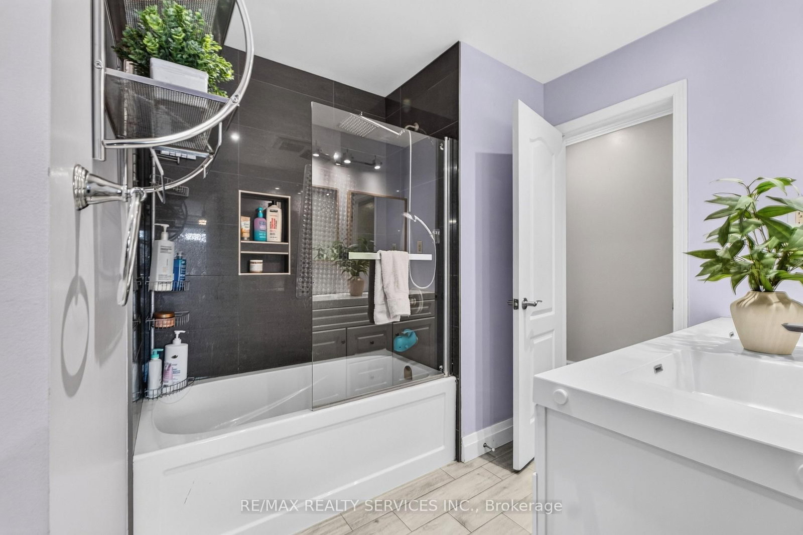 3469 Caplan Crescent • Burlington, ON photo 21
