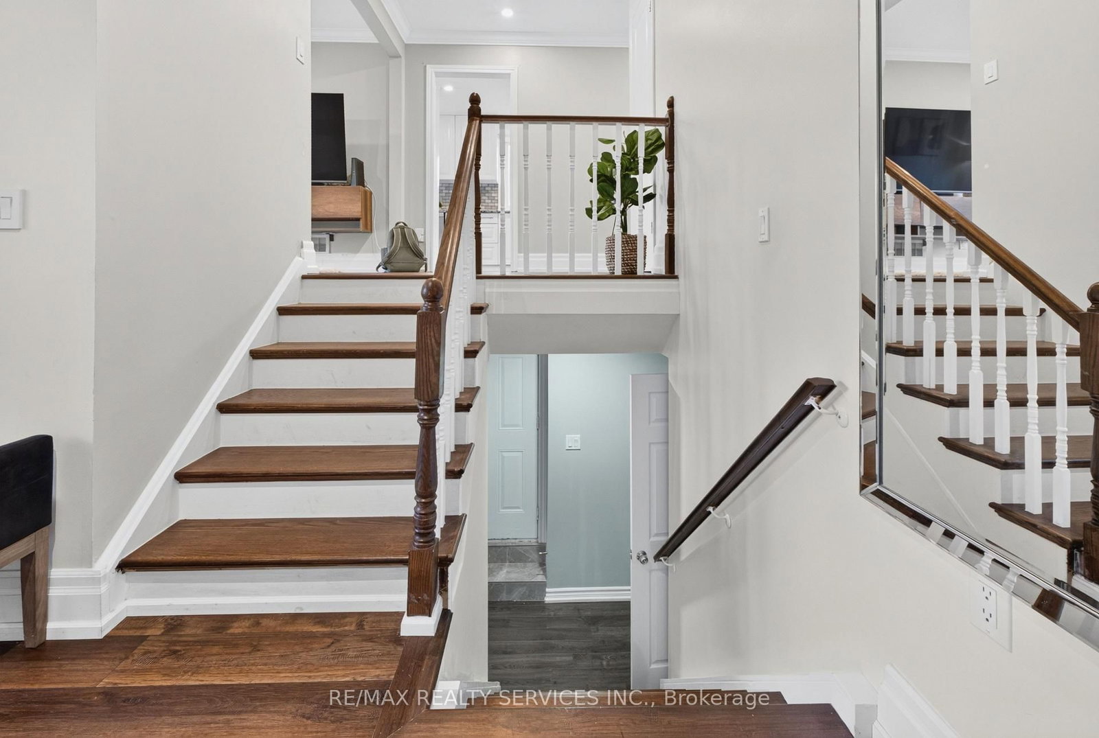 3469 Caplan Crescent • Burlington, ON photo 28