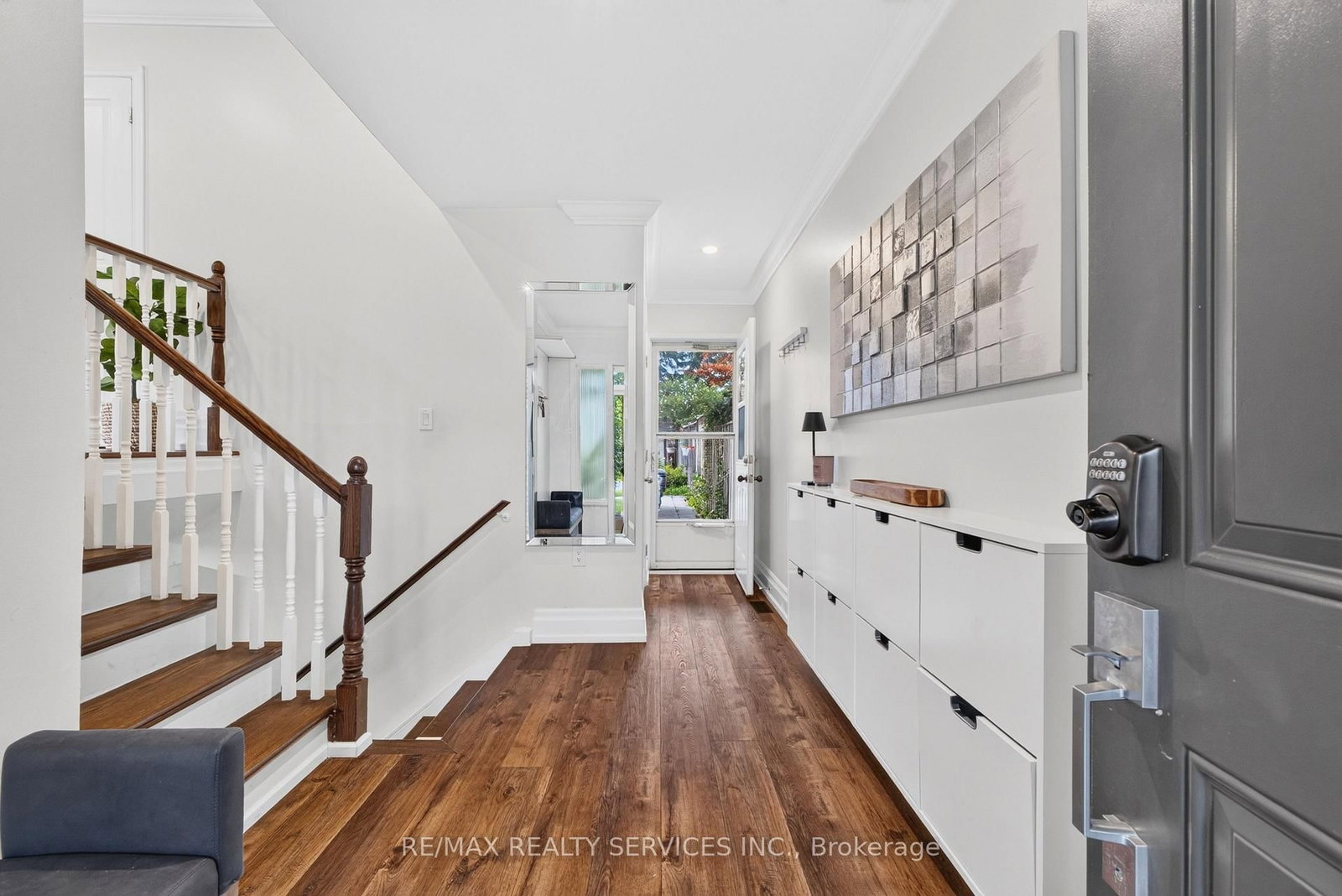 3469 Caplan Crescent • Burlington, ON photo 6