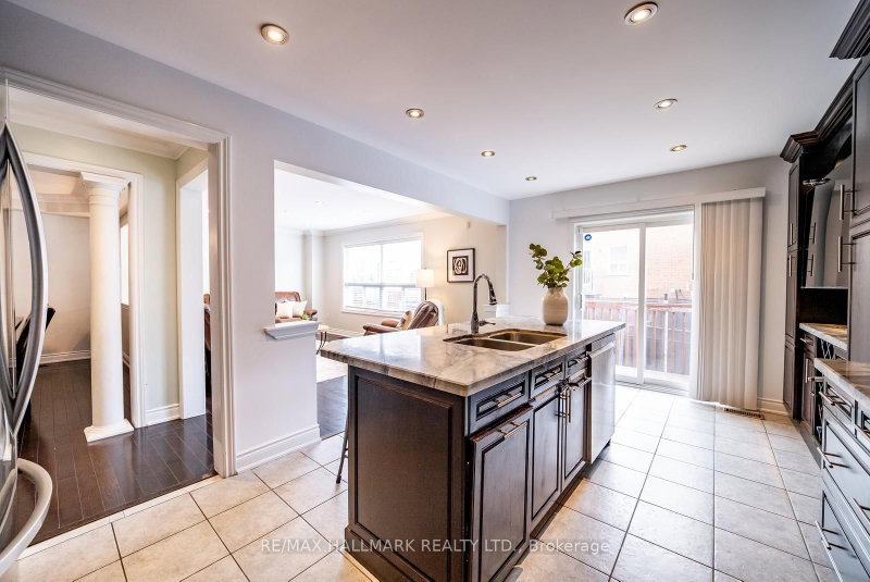 9 Flatbush Brampton,ON L7A 2R6 — Photo 10