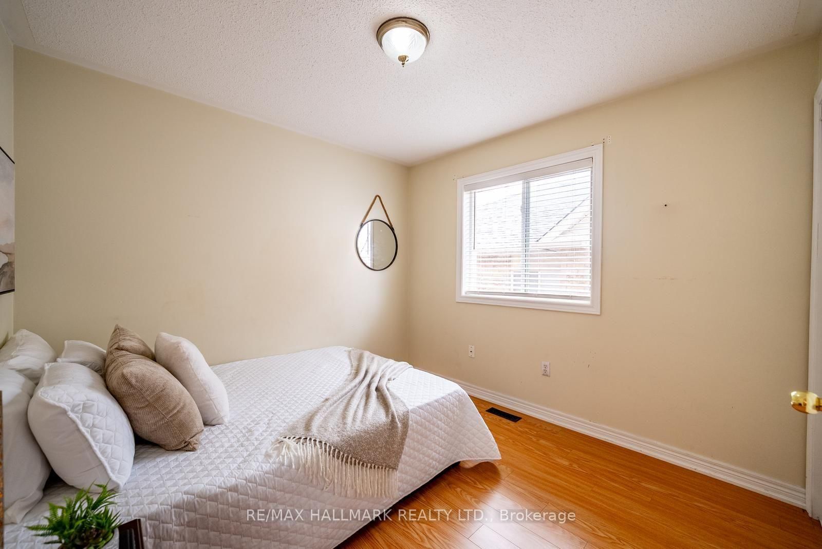 9 Flatbush Lane • Brampton, ON photo 24