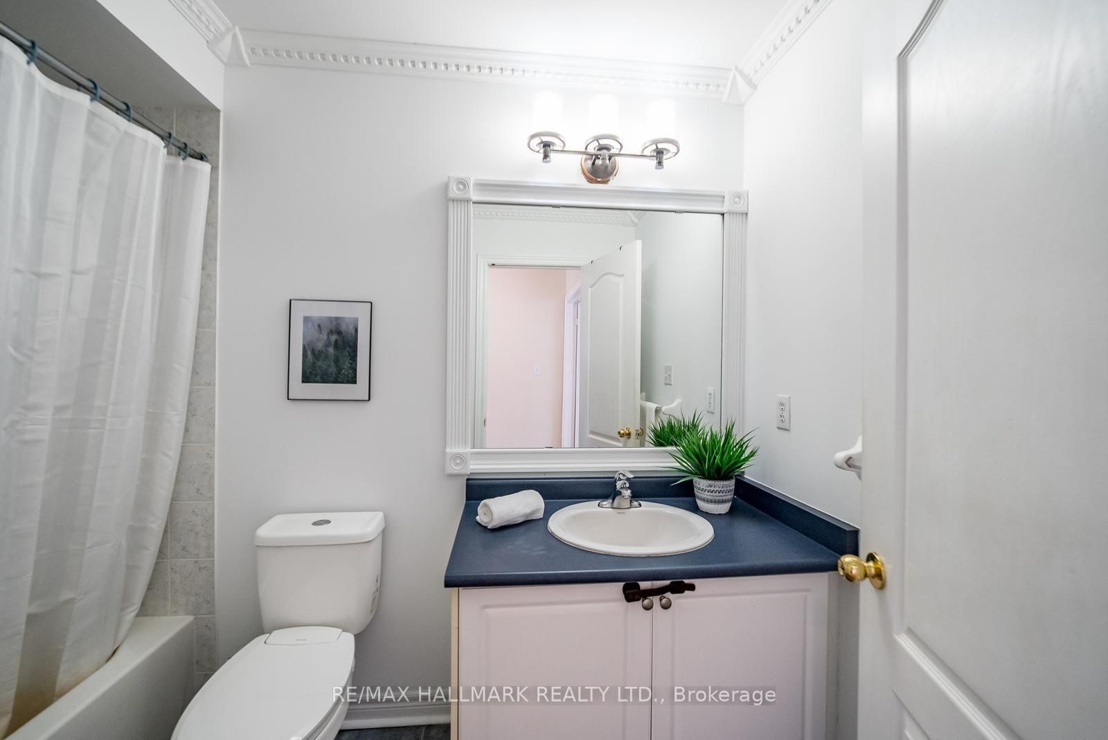 9 Flatbush Lane • Brampton, ON photo 27