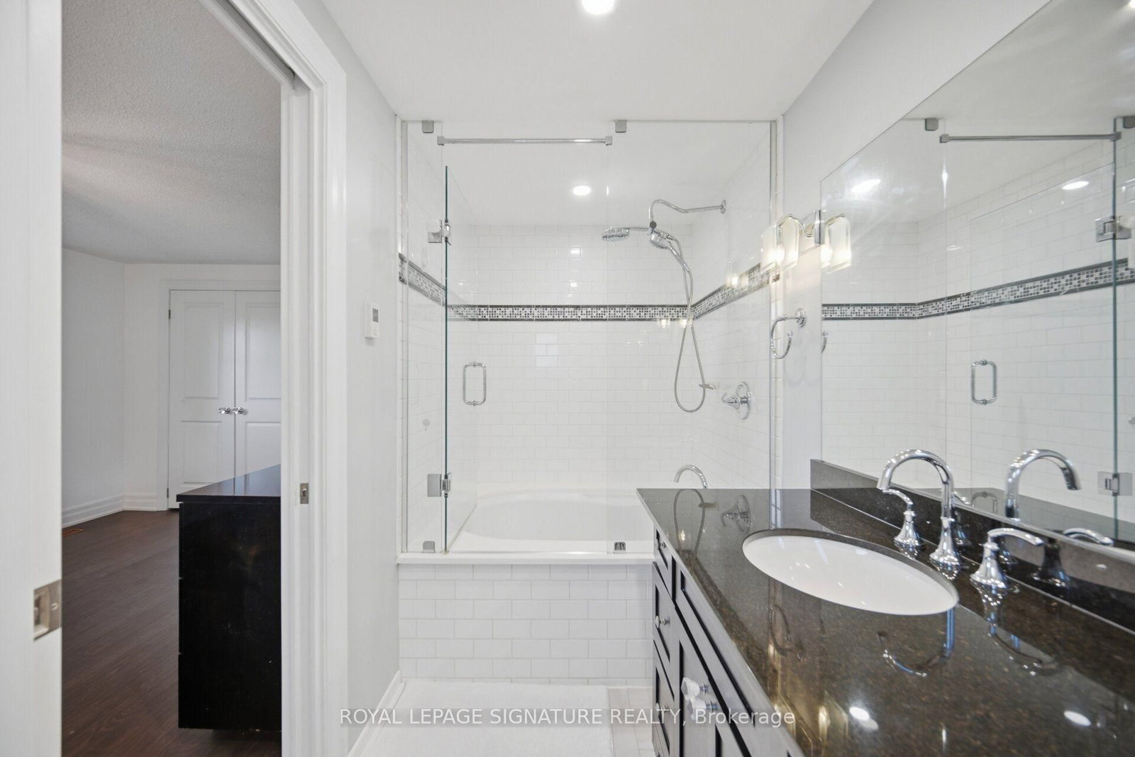 3217 Hazelwood Avenue • Burlington, ON photo 22