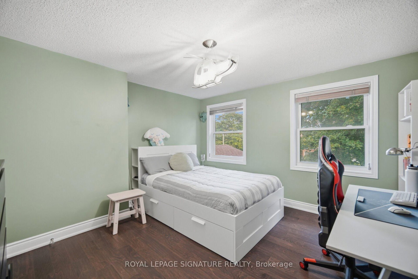 3217 Hazelwood Avenue • Burlington, ON photo 23