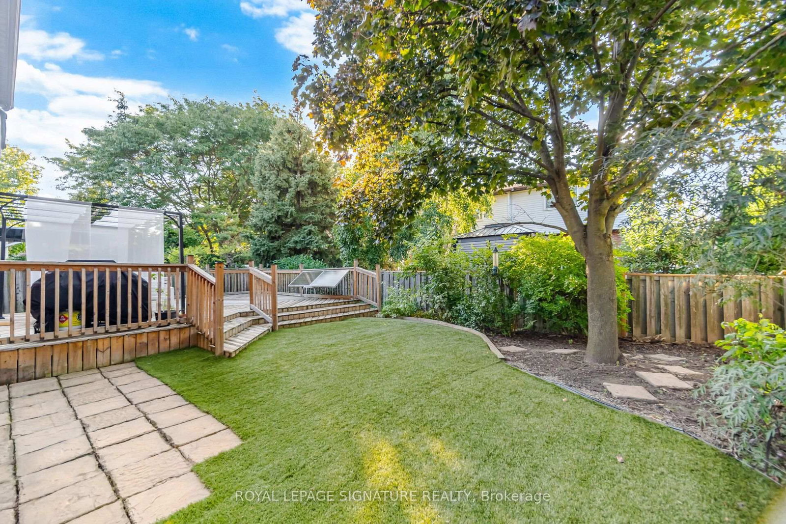 3217 Hazelwood Avenue • Burlington, ON photo 40