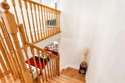 5035 Oscar Peterson Mississauga,ON L5M 0P4 — Photo 18