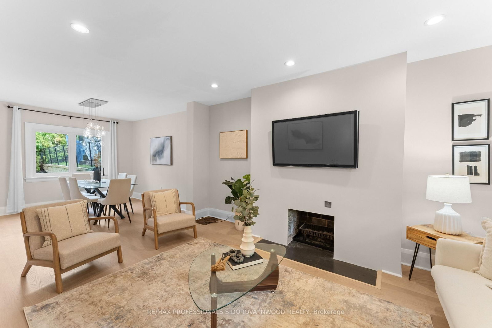 408 Glenlake Avenue • Toronto, ON photo 11