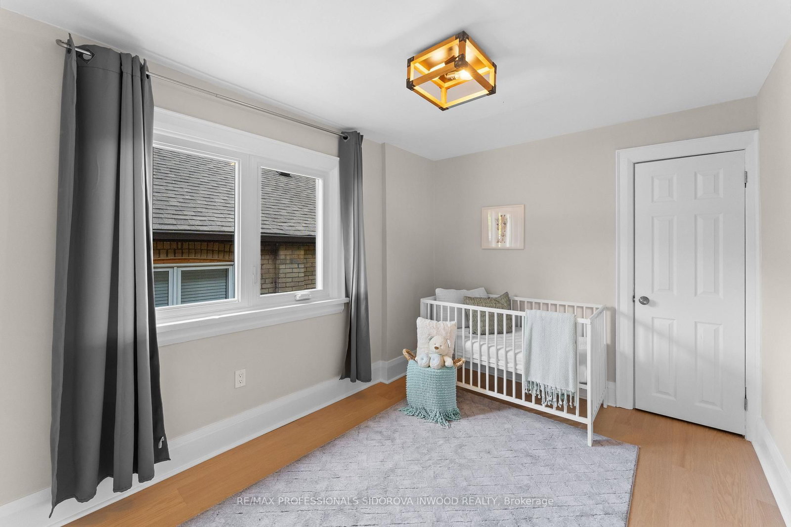 408 Glenlake Avenue • Toronto, ON photo 15