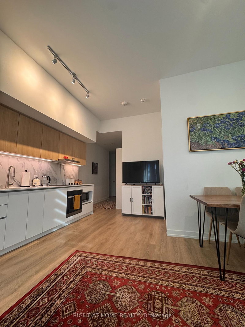 119 - 1100 Sheppard Avenue W