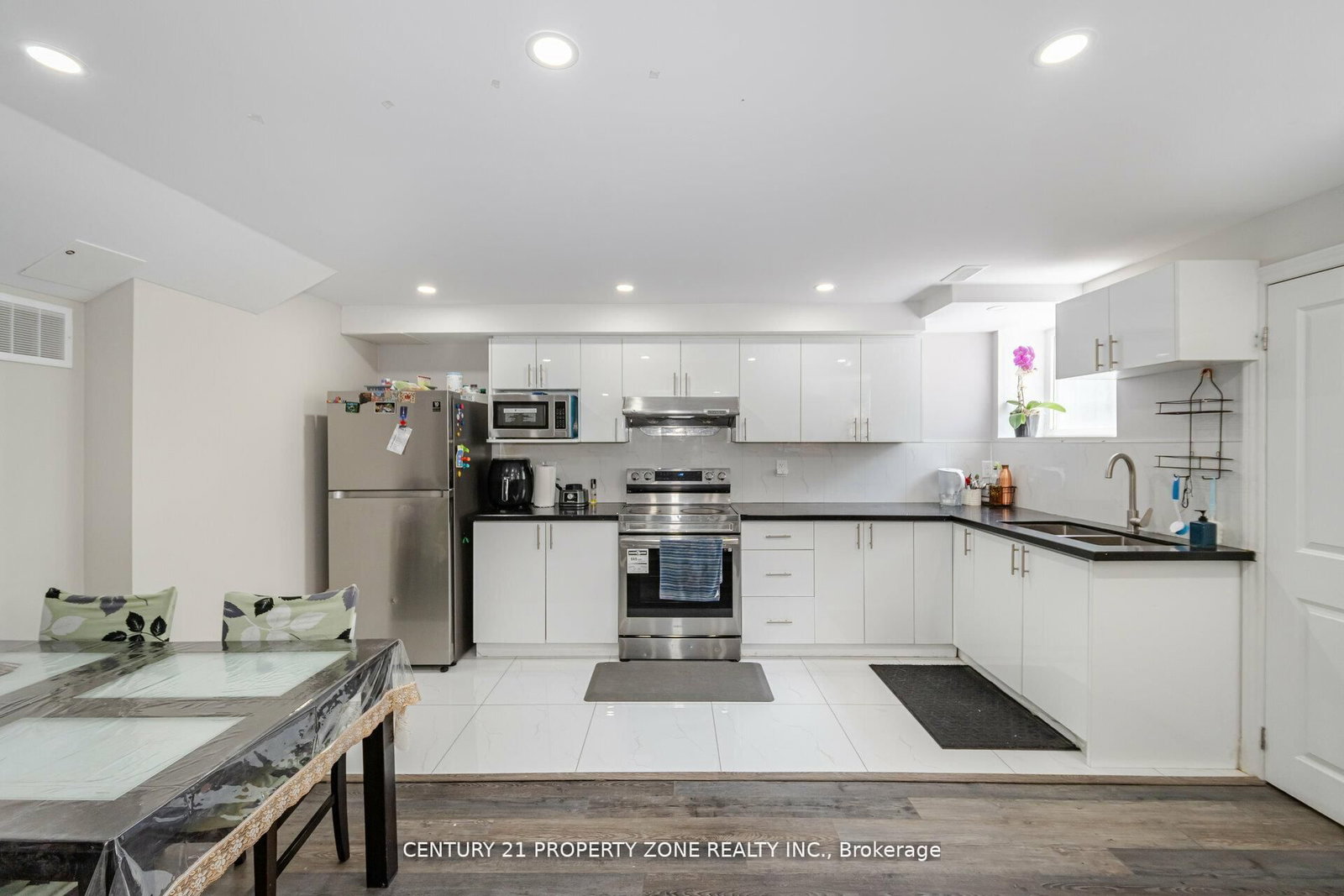 8 Teal Crest Circle • Brampton, ON photo 46