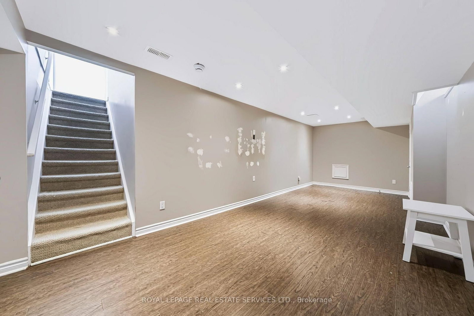 5856 Blue Spruce Avenue • Burlington, ON photo 30
