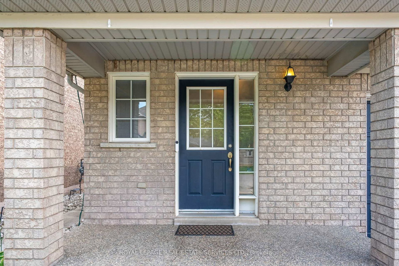 5856 Blue Spruce Avenue • Burlington, ON photo 5