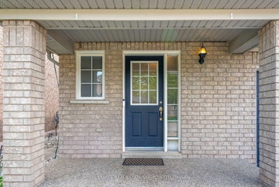 5856 Blue Spruce Avenue • Burlington, ON photo 5