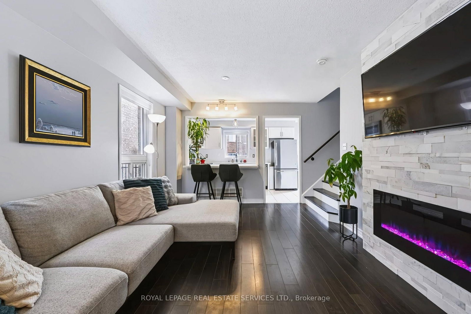 5856 Blue Spruce Avenue • Burlington, ON photo 9