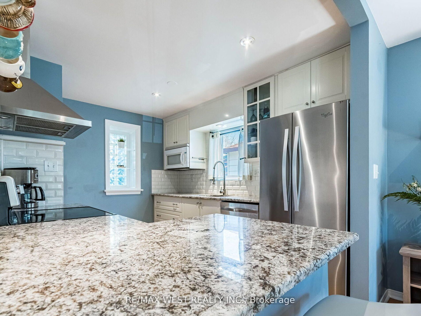 76 Laburnham Avenue • Toronto, ON photo 10