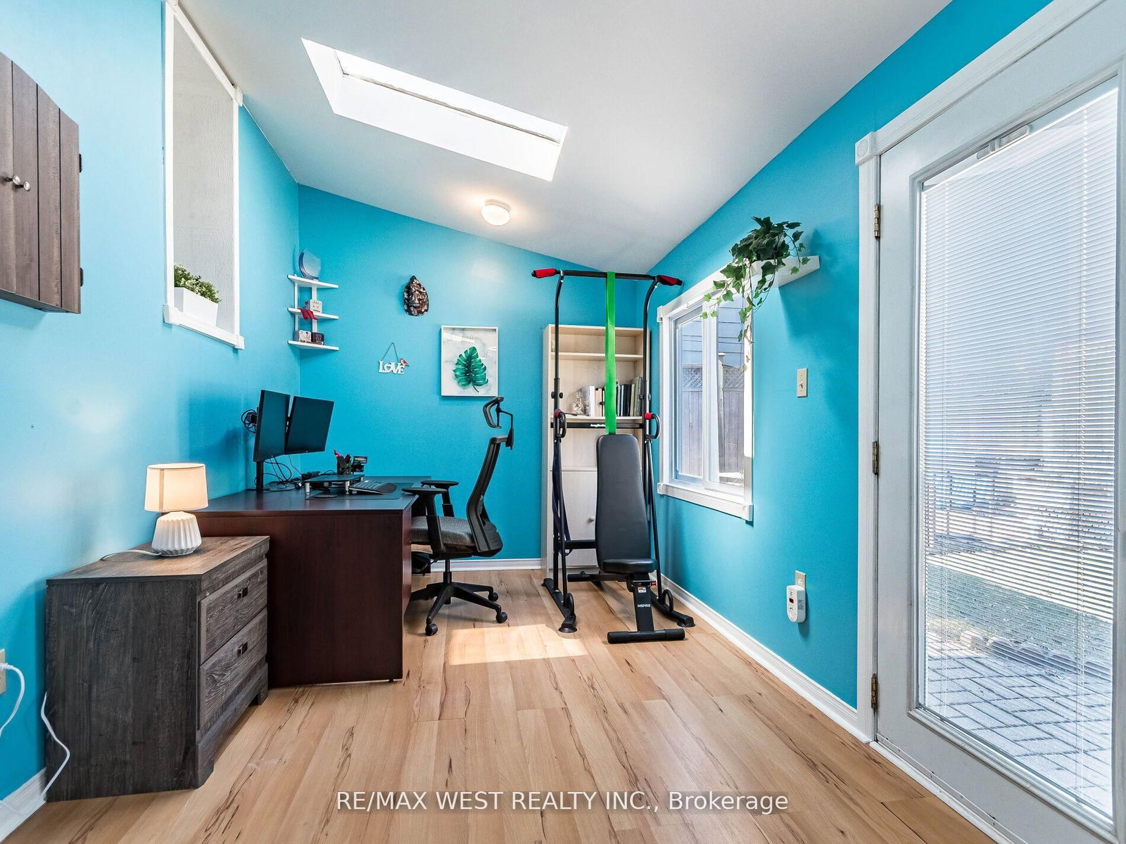 76 Laburnham Avenue • Toronto, ON photo 23
