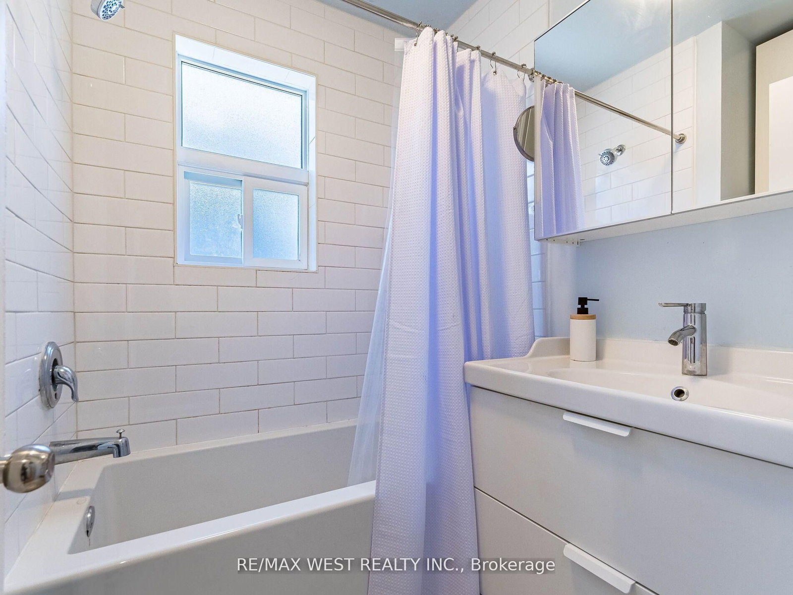 76 Laburnham Avenue • Toronto, ON photo 30