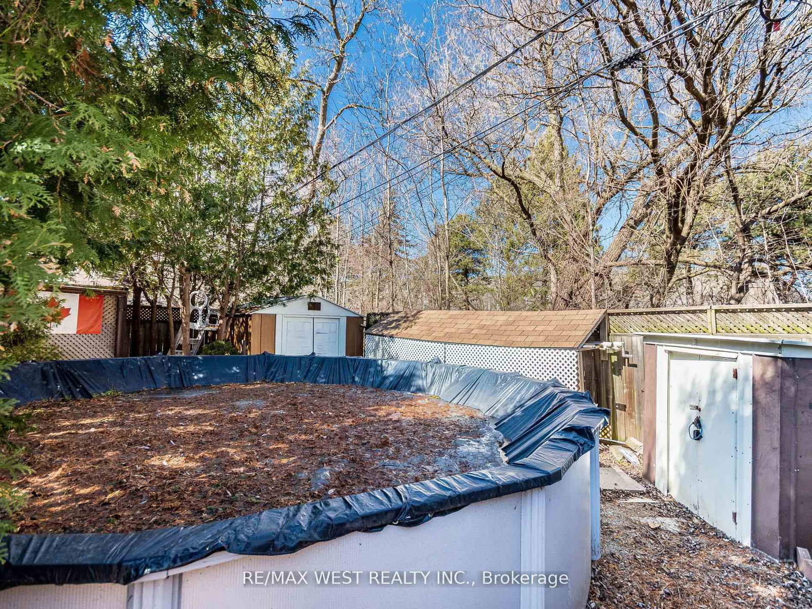 76 Laburnham Avenue • Toronto, ON photo 38