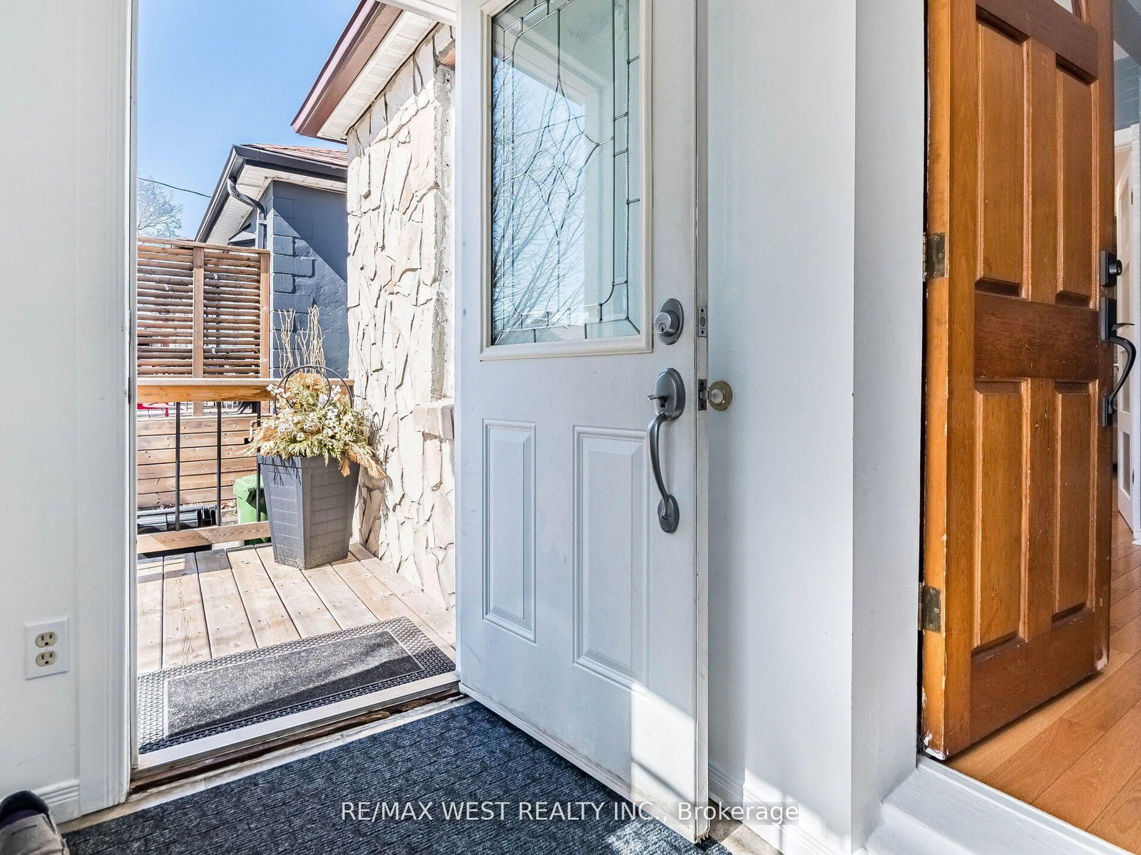76 Laburnham Avenue • Toronto, ON photo 4