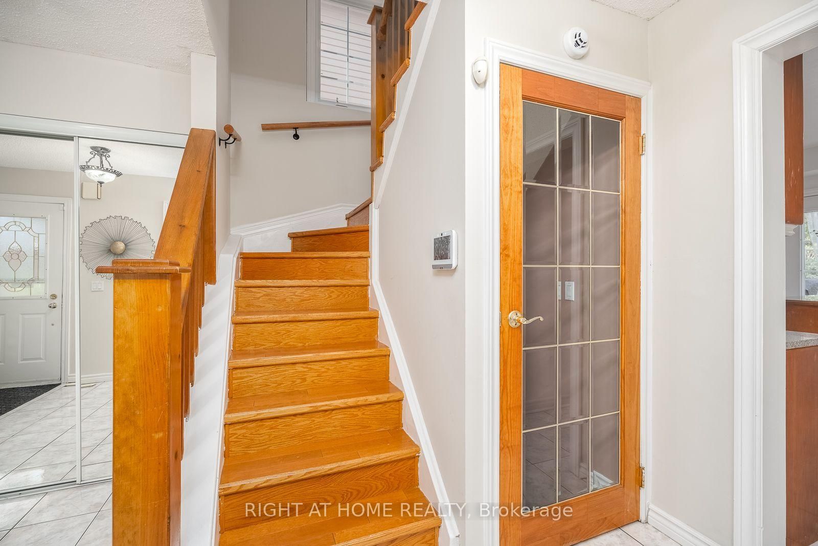 54 Niagara Place • Brampton, ON photo 17
