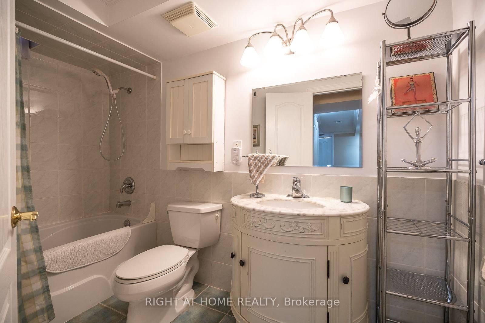 54 Niagara Place • Brampton, ON photo 36