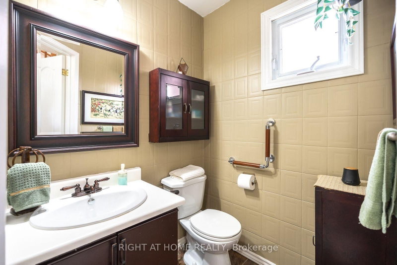 54 Niagara Brampton,ON L6S 4Y8 — Photo 38