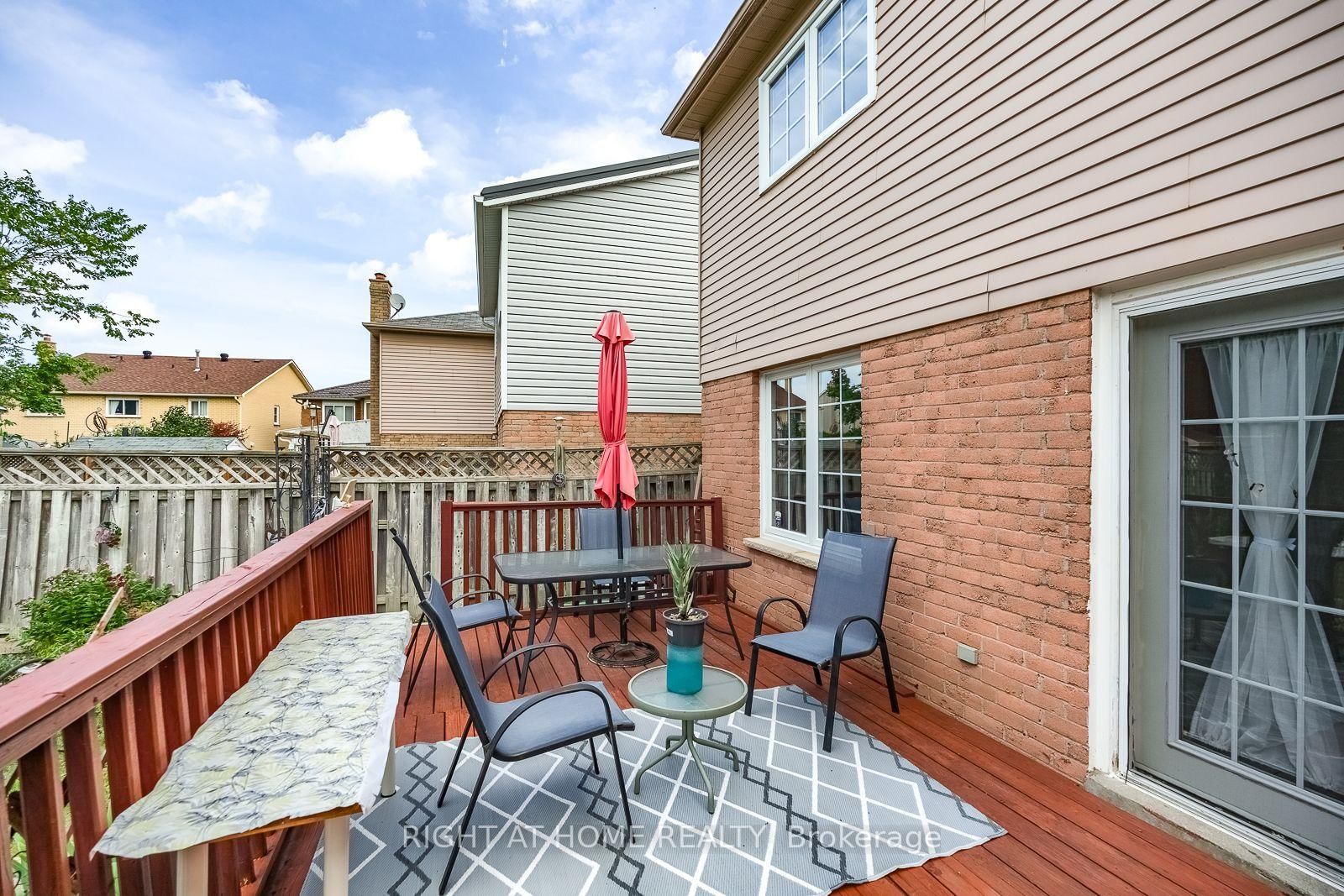 54 Niagara Place • Brampton, ON photo 40
