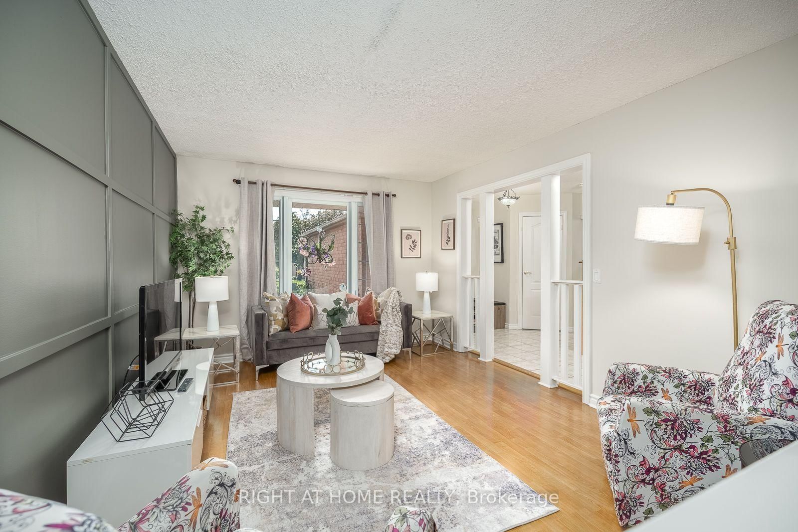54 Niagara Place • Brampton, ON photo 6