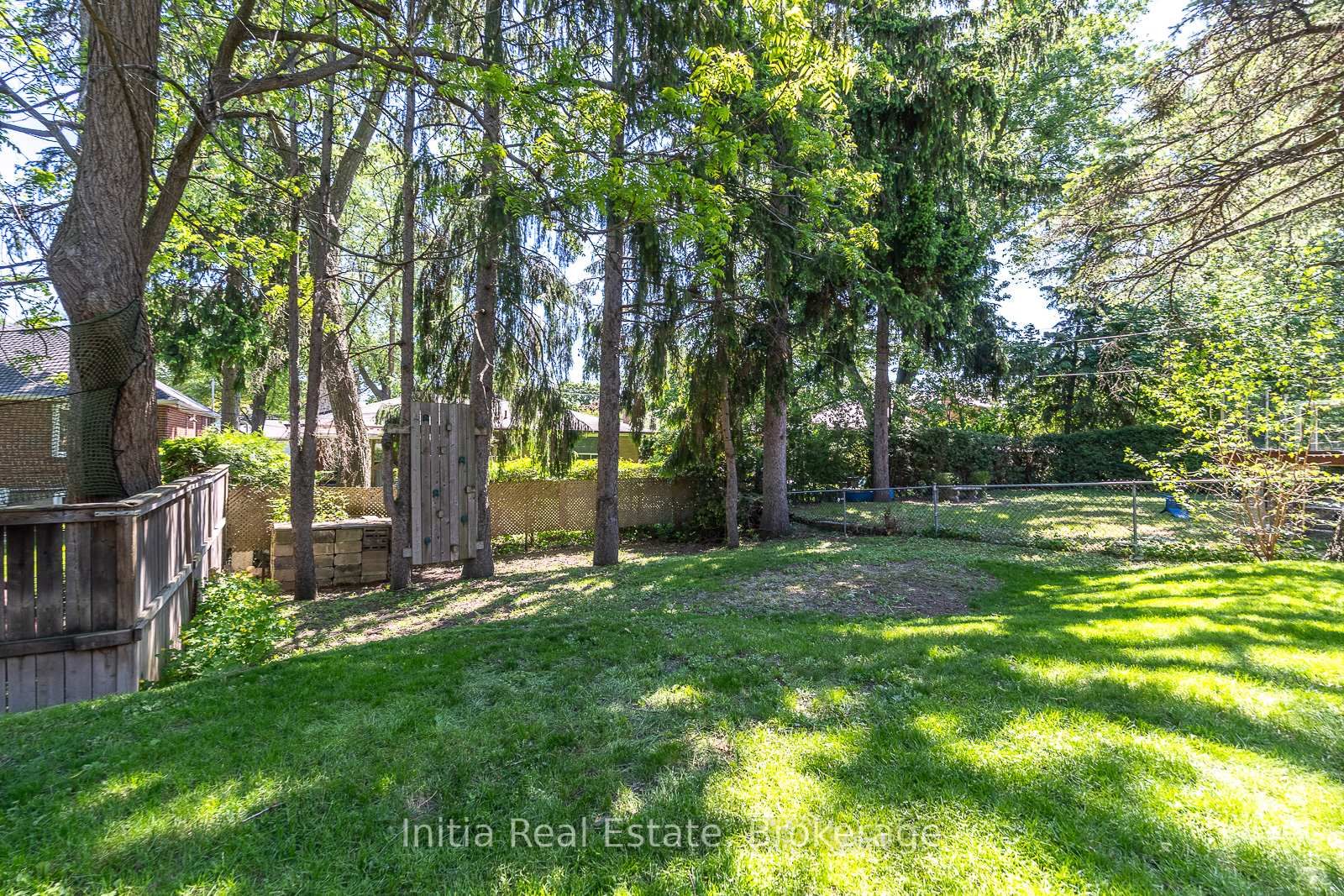 53 Burrows Avenue • Toronto, ON photo 32