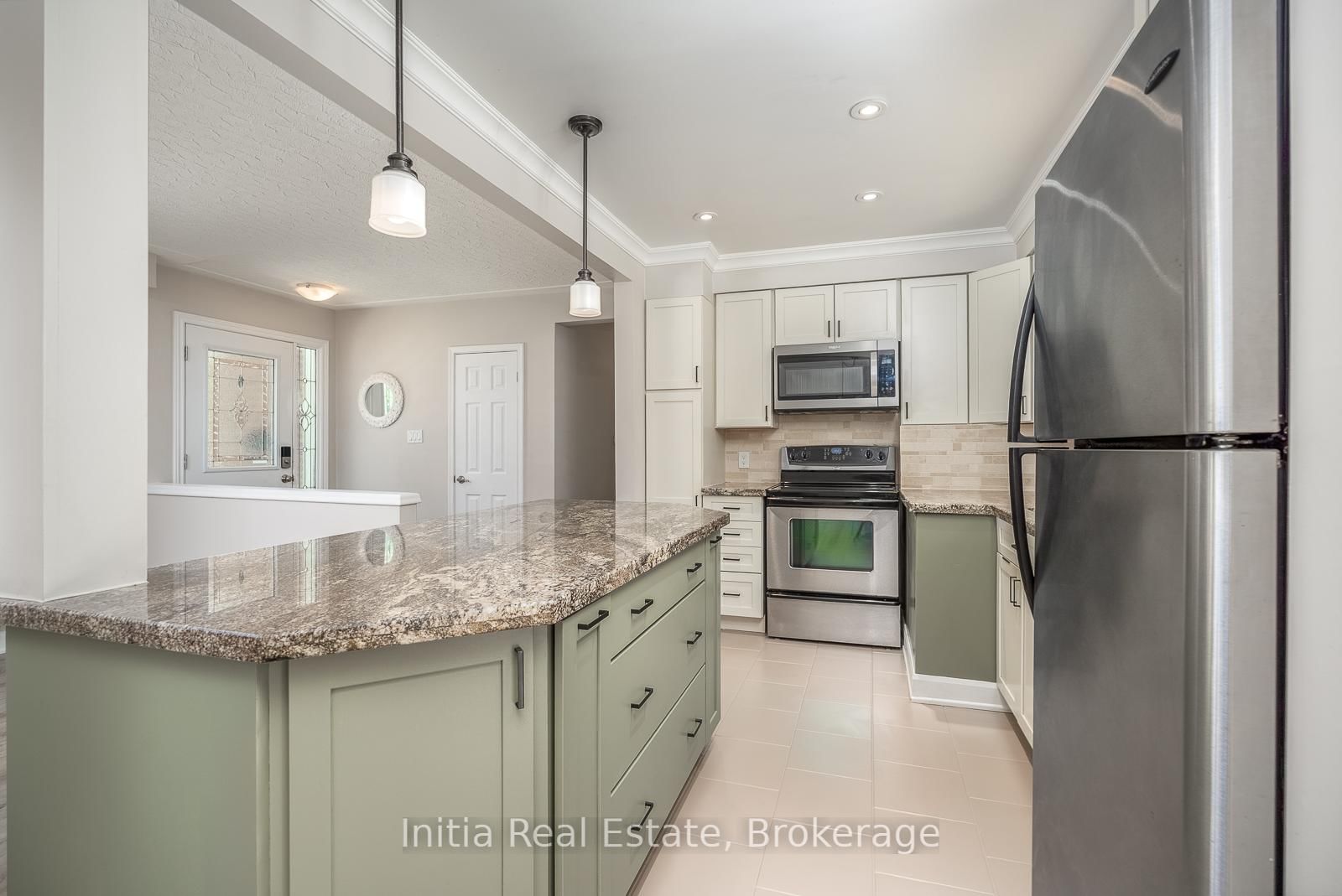 53 Burrows Avenue • Toronto, ON photo 8