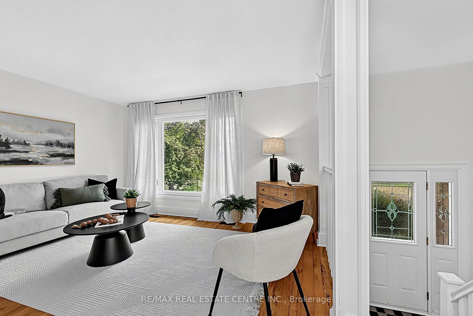175 Burbank Crescent • Orangeville, ON photo 6